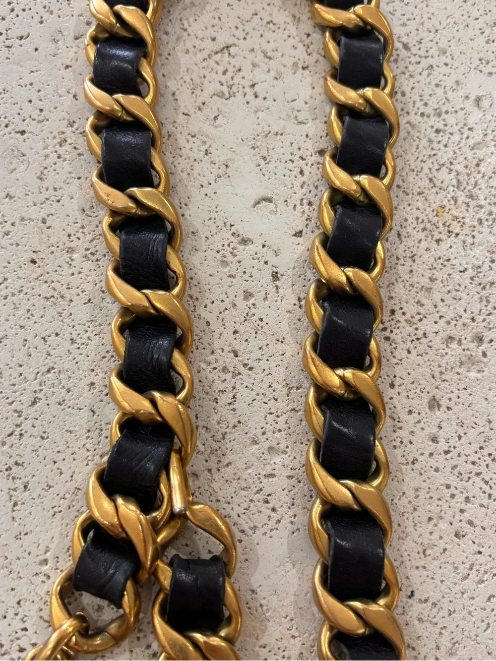 Authentic CHANEL 1994 runway gold plated leather chain charm belt 84cm